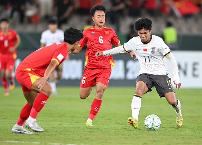 Hình ảnh đội ngũ hỗ trợ khách hàng 89bet1 Xổ Số đang làm việc, sẵn sàng giúp đỡ
